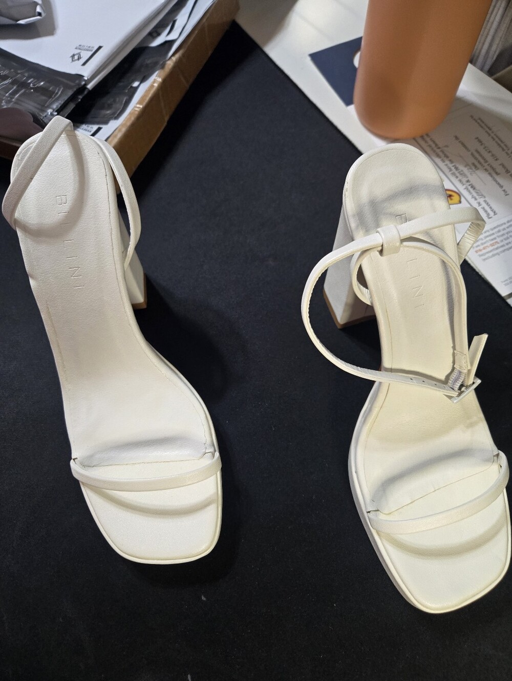 Billini Womens Size 5 White Faux Leather Strappy Tahni Block Heel Sandals New - Picture 12 of 12